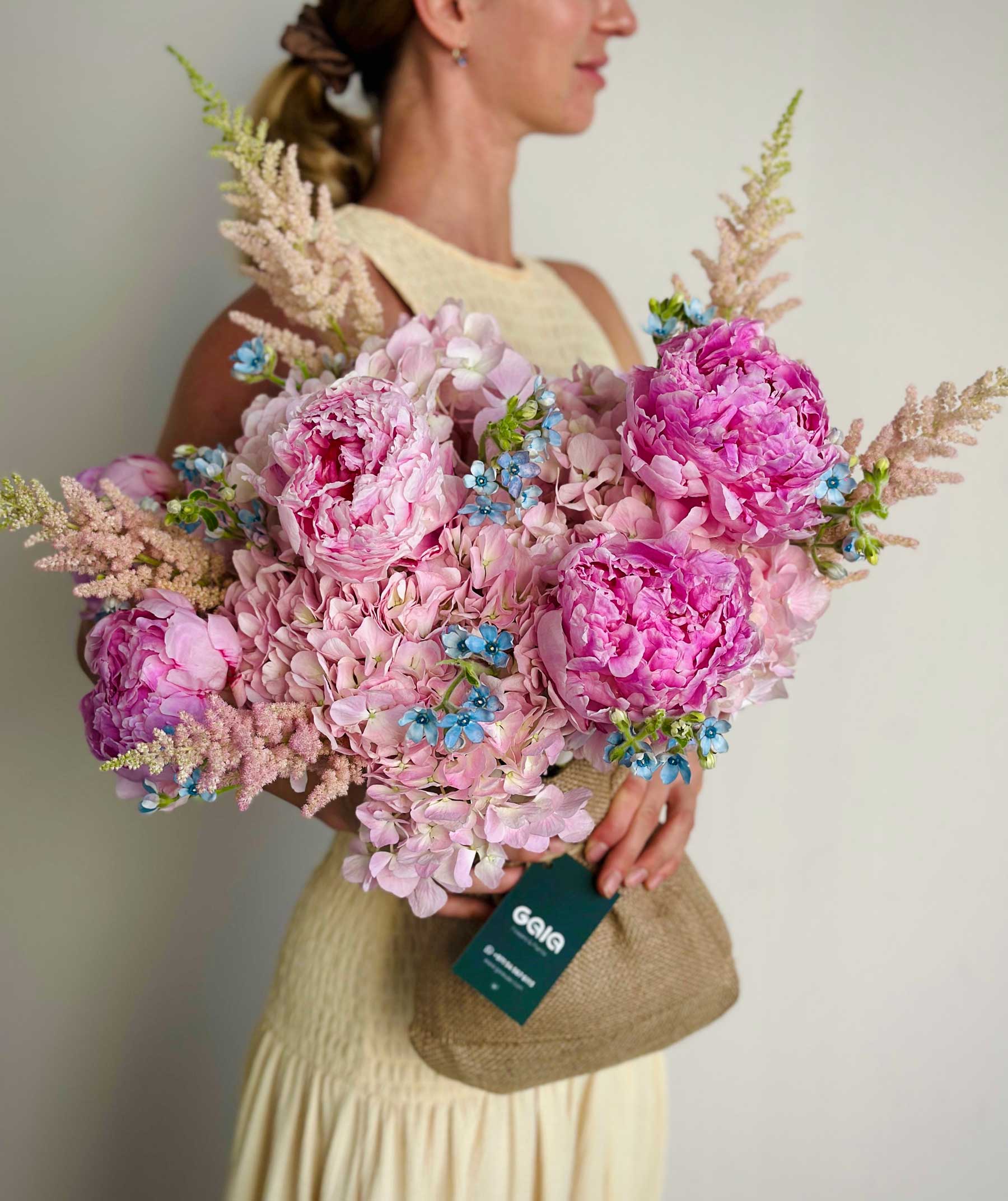 Mono Flowers Subscription - Gaia UAE