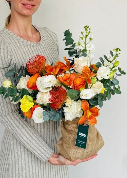 Fresh Sunset Orange Tulip White Hydrangea Luxe