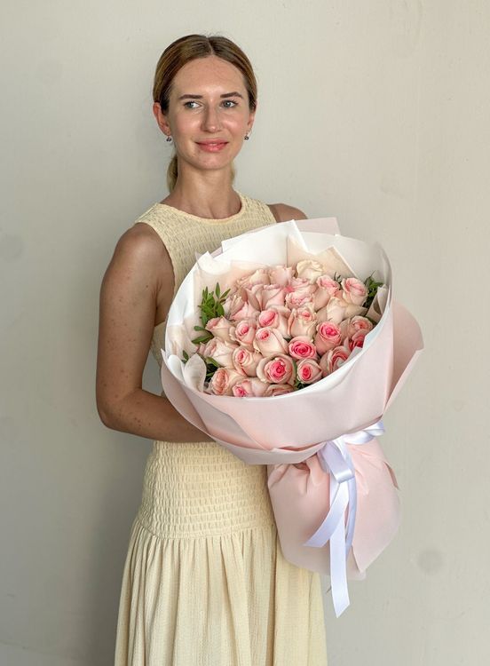 Pink Roses - Flower Bouquet
