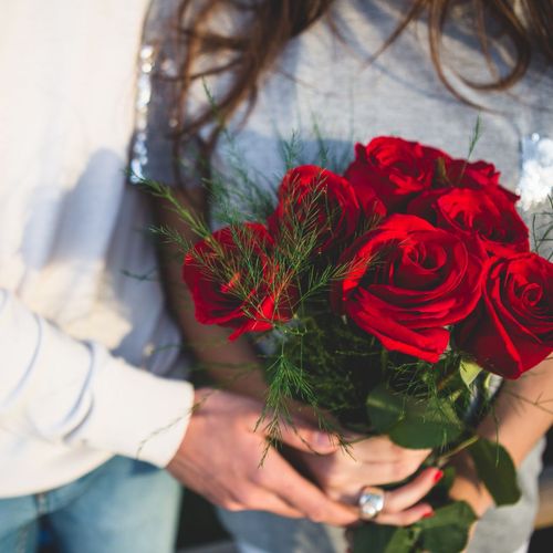 Petals of Passion: Unlocking the Perfect Valentine's Day with Our Flower Subscriptions