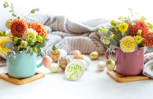 Springtime Blossoms: Decorating for Easter with Fresh Flowers
