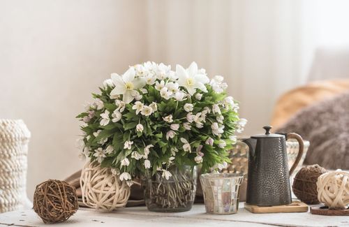 Fresh Ideas for Every Season: Flower Trends to Brighten Your Home